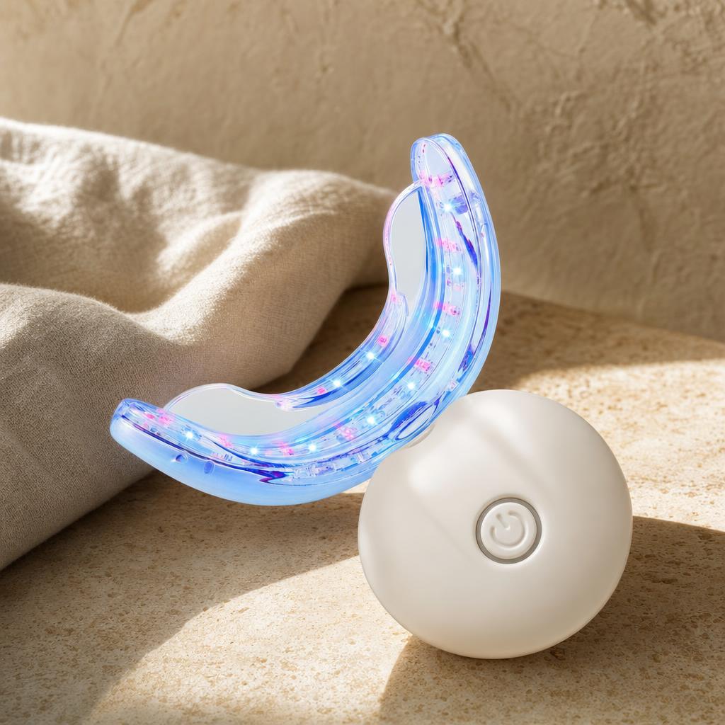 LED teeth whitening kit with wireless mouth tray and charging puck